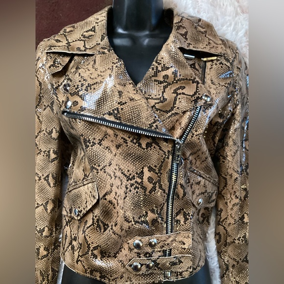 NWOT BLANK NYC FAUX SNAKESKIN SNAP BUCKLE ZIP MOTO JACKET. SZ.S - Picture 10 of 14